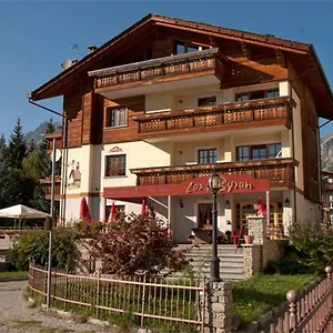 https://residence-lucia.it-lombardy.com